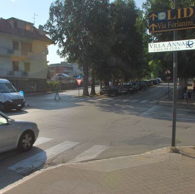Si sperimenta la chiusura dell'incrocio viale De Gasperi - via Asiago